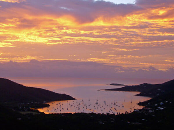 Sunrise in Coral Bay